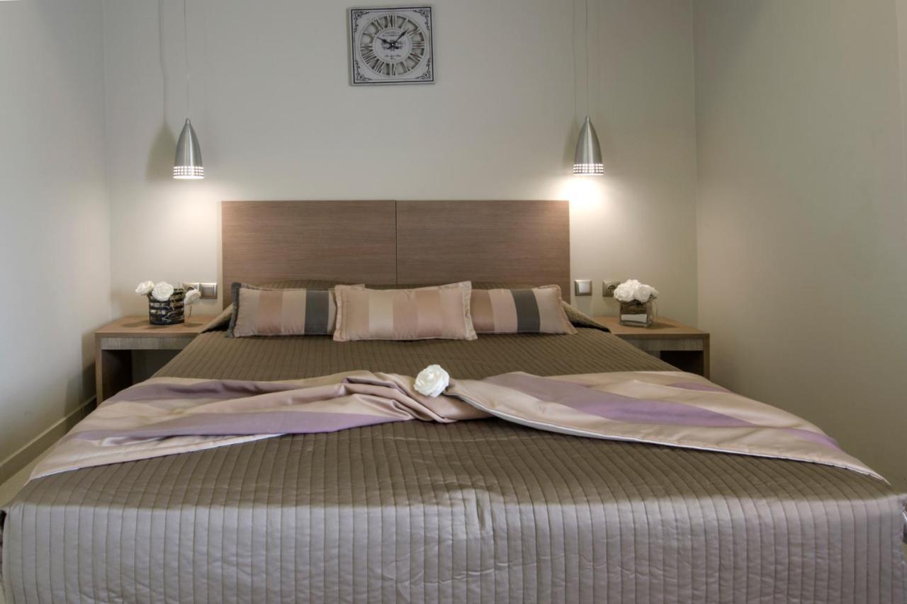 Aparthotel Pagidas Hanioti Exteriör bild