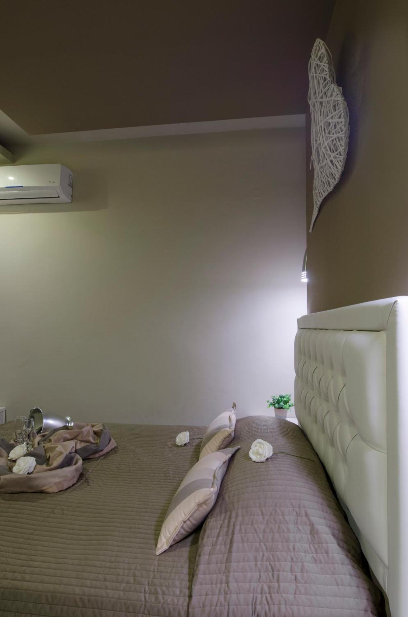 Aparthotel Pagidas Hanioti Exteriör bild